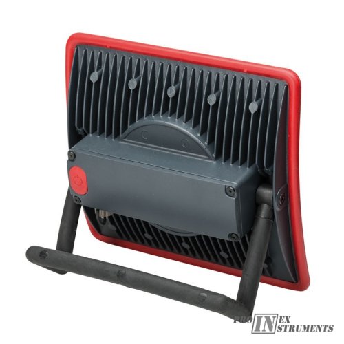Scangrip MULTIMATCH 2 – 2500lm dobíjacia lampa pre Detailing a porovnanie farieb